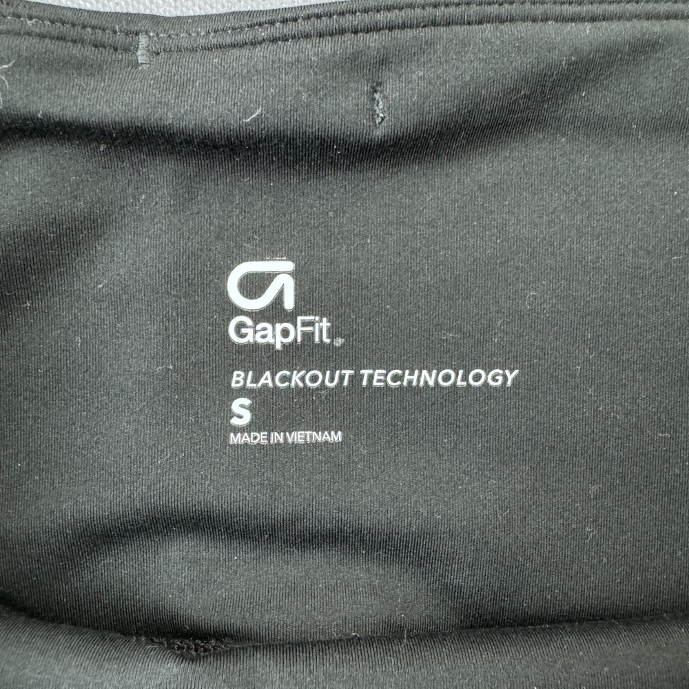 GapFit Blackout Women's Size Small Gray Camo Cropped Workout Leggings Athletic - Picture 5 of 12
